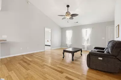 307 Forest Creek Drive, Seneca, SC 29678 - Photo 8