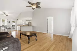 307 Forest Creek Dr, Seneca, SC 29678 - Photo 6