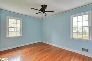 200 Princeton Ave, Greenville, SC 29607 - Photo 24