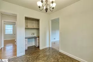 200 Princeton Ave, Greenville, SC 29607 - Photo 10