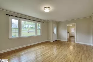 200 Princeton Ave, Greenville, SC 29607 - Photo 4