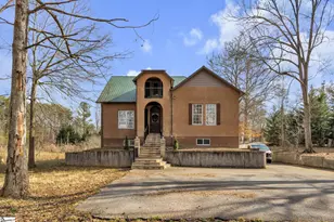 318 Saranac Dr, Spartanburg, SC 29307 - Photo 1