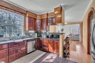 318 Saranac Dr, Spartanburg, SC 29307 - Photo 8