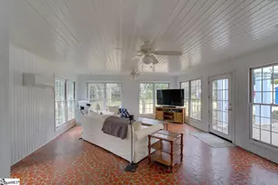 21 Gary Ave, Taylors, SC 29687 - Photo 10