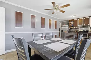 632 Old Augusta Rd, Greenville, SC 29605 - Photo 10