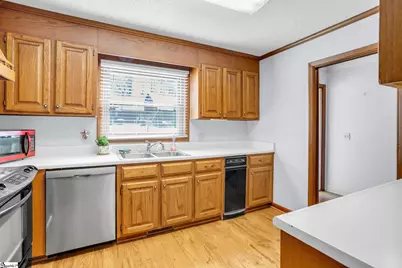 4 Creekside Way, Greenville, SC 29609 - Photo 8