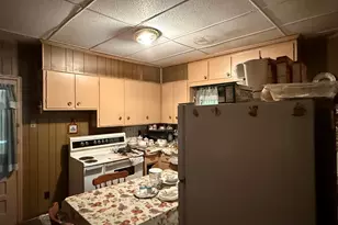 200 King St, Greer, SC 29651 - Photo 8