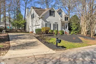22 Summercrest Cir, Simpsonville, SC 29681 - Photo 2