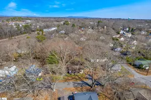 202 Lucky St, Easley, SC 29640 - Photo 12