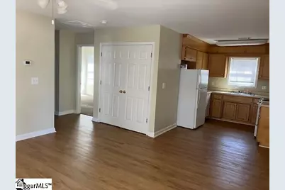 512 St. Mark Road #Unit E, Taylors, SC 29687 - Photo 2