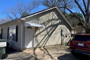 512 St Mark Rd, Taylors, SC 29687 - Photo 2