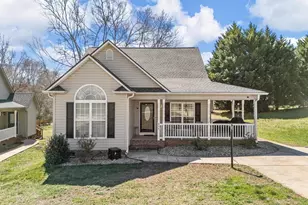 214 Cool Water Ct, Boiling Springs, SC 29316 - Photo 4