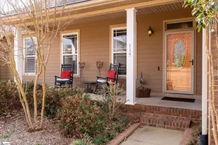 115 Forest Cove Ln, Greer, SC 29651 - Photo 2