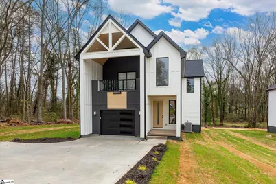 8 McKinley Drive, Greenville, SC 29611 - Photo 1