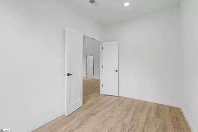 8 McKinley Drive, Greenville, SC 29611 - Photo 18