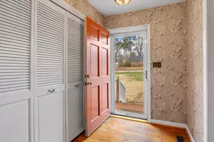 409 Springwood Dr, Spartanburg, SC 29302 - Photo 6