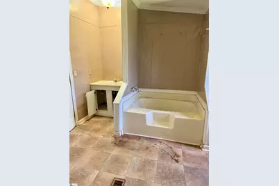 5990 Hwy 14 Road, Gray Court, SC 29645 - Photo 12