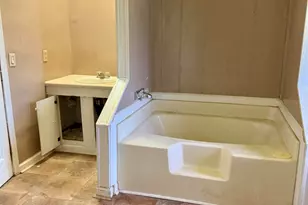 5990 Hwy 14, Gray Court, SC 29645 - Photo 12