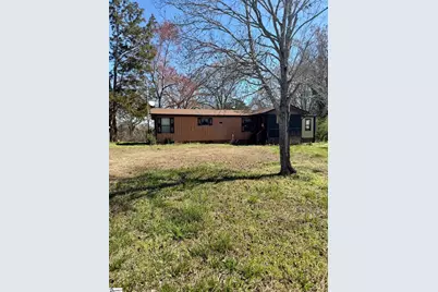 5990 Hwy 14, Gray Court, SC 29645 - Photo 1