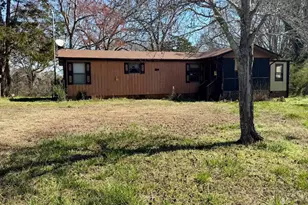 5990 Hwy 14 Rd, Gray Court, SC 29645 - Photo 1