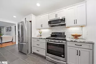 494 Royal Oak Dr, Spartanburg, SC 29302 - Photo 4