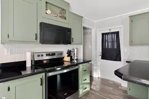 862 N Old Mill Rd, Easley, SC 29640 - Photo 8