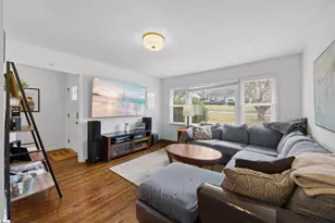 16 Sir Abbott St, Greenville, SC 29607 - Photo 8