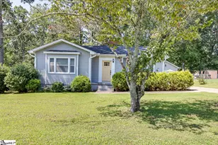 200 Cardinal Dr, Taylors, SC 29687 - Photo 2