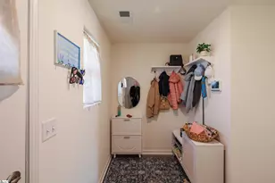 6031 Willutuck Dr, Boiling Springs, SC 29316 - Photo 4