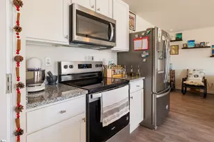 6031 Willutuck Dr, Boiling Springs, SC 29316 - Photo 10