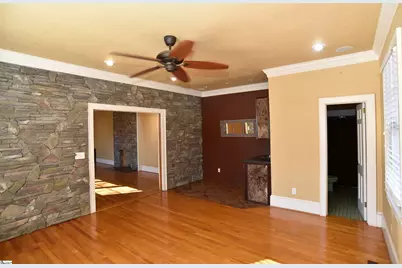308 W Poinsett Street, Greer, SC 29650 - Photo 12