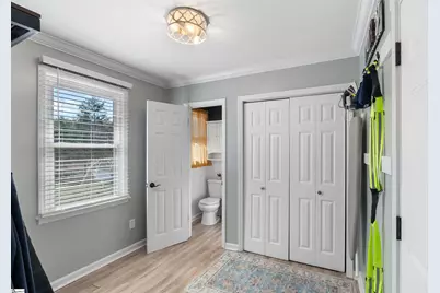 218 Crestwood Drive, Greenville, SC 29609 - Photo 6