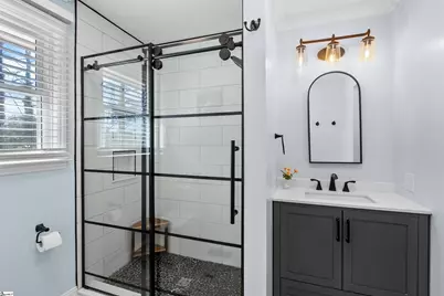 218 Crestwood Drive, Greenville, SC 29609 - Photo 14