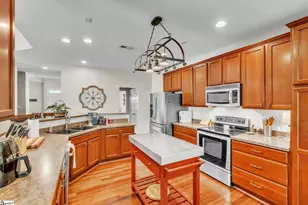 528 Kingsmoor Dr, Simpsonville, SC 29681 - Photo 12