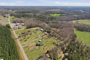 1622 Bethany Church Rd, Belton, SC 29627 - Photo 26