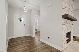 111 Michelle Dr, Chesnee, SC 29323 - Photo 6