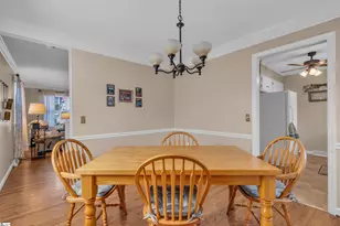 815 Edwards Rd, Greenville, SC 29615 - Photo 8