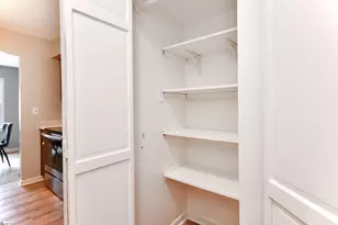 508 Wren Way, Greenville, SC 29605 - Photo 6