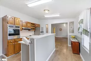 409 W Bagwell Rd, Liberty, SC 29657 - Photo 18