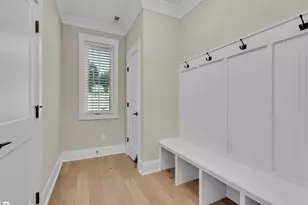 19 Arrowhead Rd, Greenville, SC 29609 - Photo 8