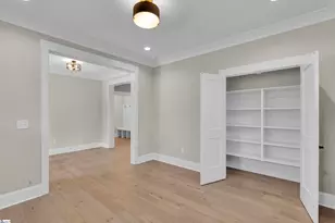 19 Arrowhead Rd, Greenville, SC 29609 - Photo 6