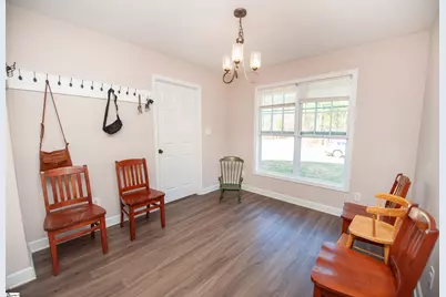 216 Hillcrest Drive, Gaffney, SC 29340 - Photo 14