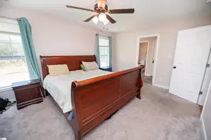 216 Hillcrest Dr, Gaffney, SC 29340 - Photo 32