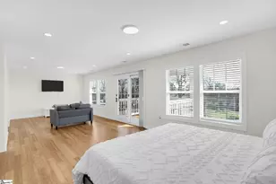 21 8th St, Greenville, SC 29611 - Photo 26