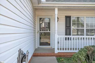 6 Clematis Dr, Taylors, SC 29687 - Photo 2