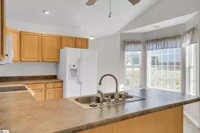 6 Clematis Drive, Taylors, SC 29687 - Photo 8