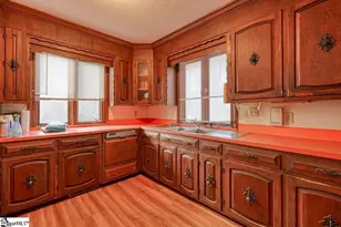 3989 W 72 Hwy, Clinton, SC 29325 - Photo 18