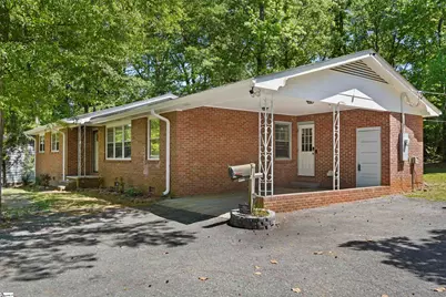 329 Earl Drive, Spartanburg, SC 29306 - Photo 2