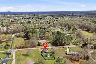 166 Berry Rd, Boiling Springs, SC 29316 - Photo 32