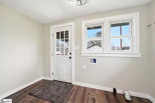 166 Berry Rd, Boiling Springs, SC 29316 - Photo 10